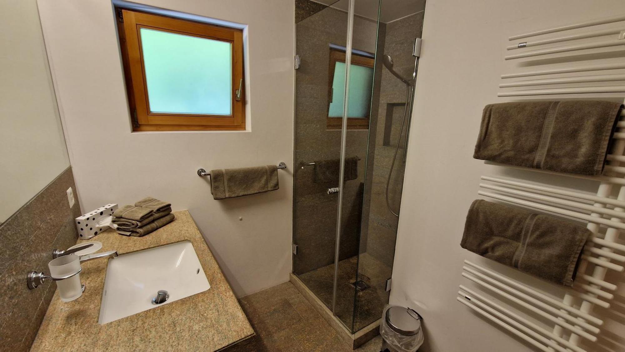Aparthotel Chesa Bellaval Silvaplana Eksteriør billede